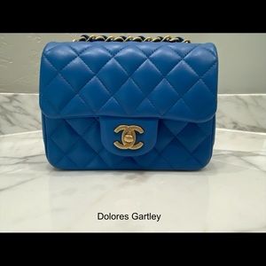 ‼️SOLD‼️Chanel 19S Electric Blue Mini Square